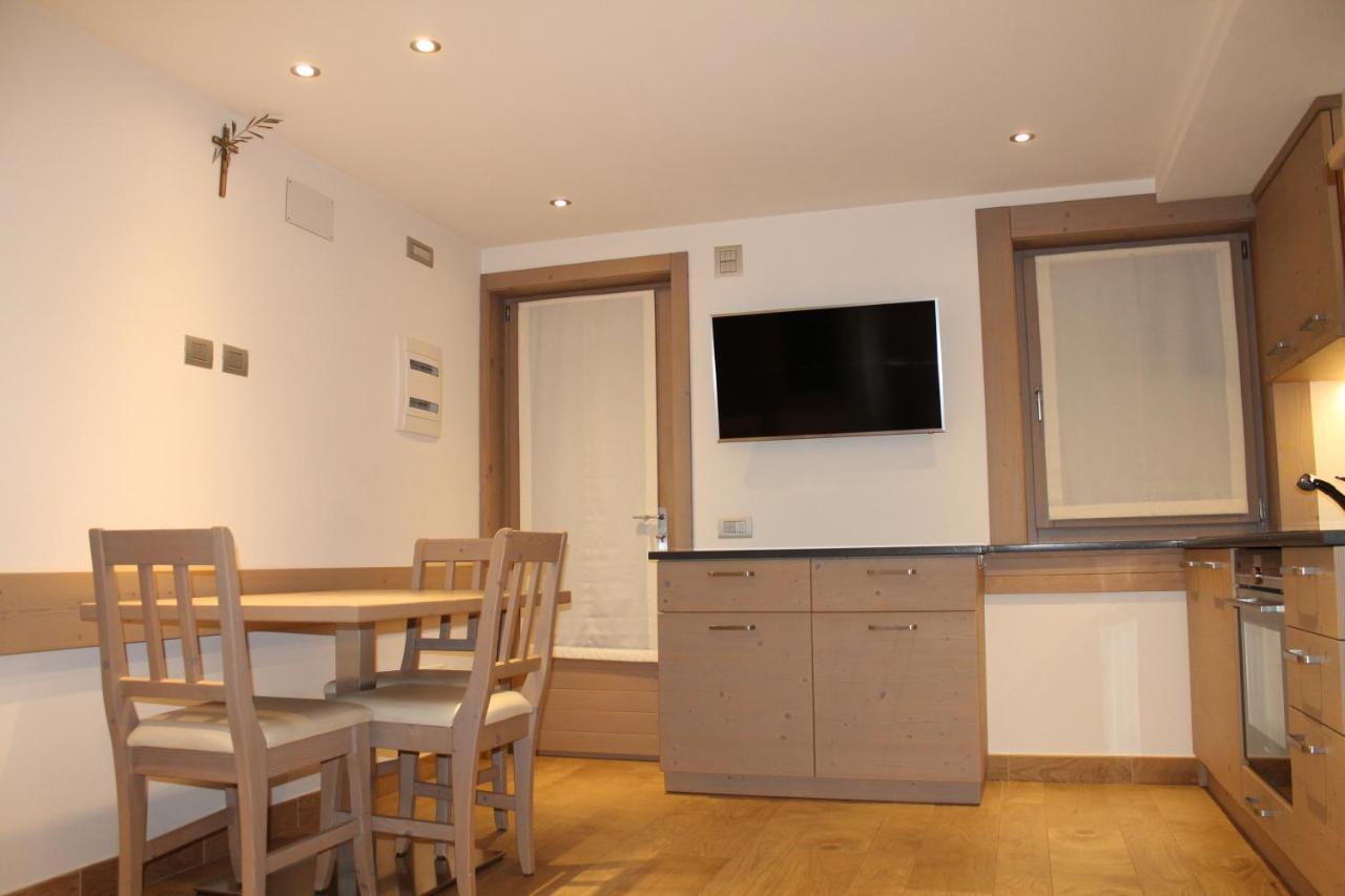 Pedrin'S House Apartment Livigno Exterior photo